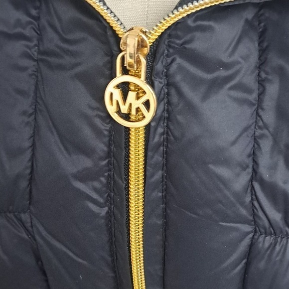 Michael Kors black Down Filled puffer coat Small Gold Zipper - Picture 6 of 9